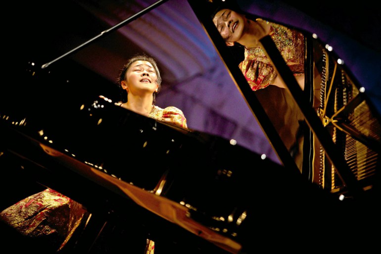 Fei Dong, the 16th International Fryderyk Chopin Piano Competition in 2010Warsaw. Photo: Adam Kozak / AG